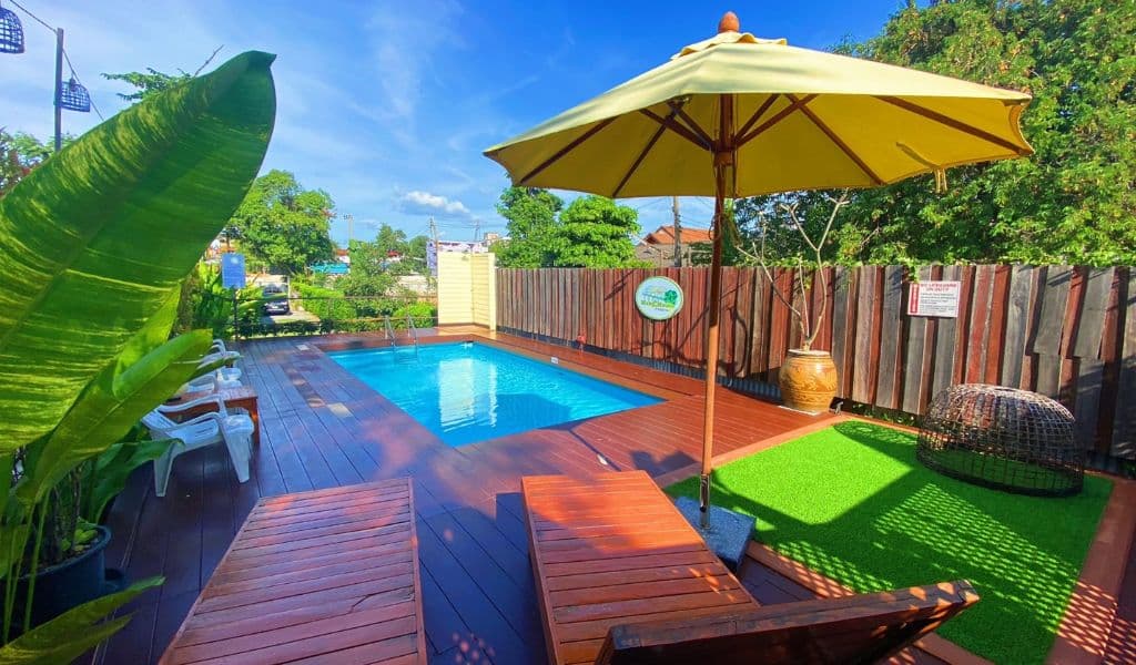 Mango House