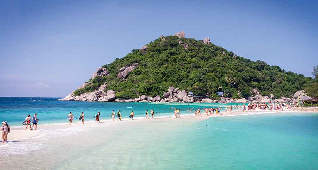 Small Island of Koh Nang Yuan on Koh Tao