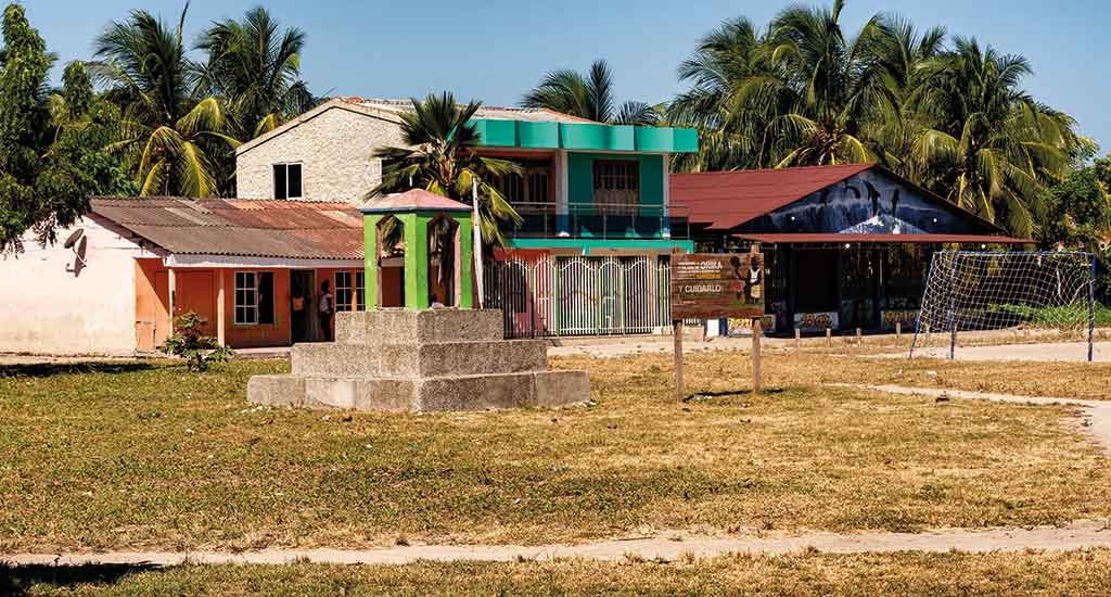 Colourful houses in Orika Town