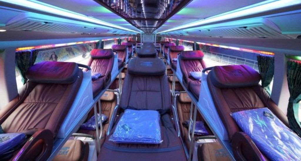 Interbuslines Sleeper Bus from Hanoi to Sapa
