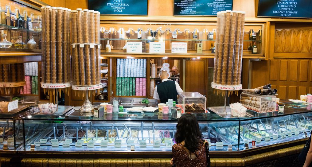 Gelato shop 