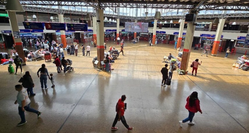Ticket booths in Terminal de Transporte de Bogotá